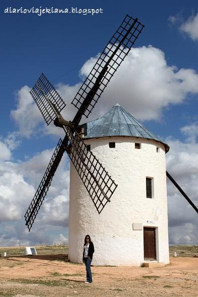 En busca de molinos por la Mancha...