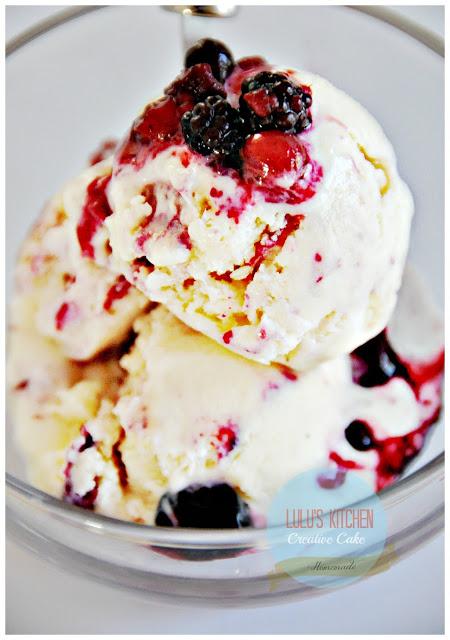 HELADO RIZADO DE FRUTOS ROJOS DEL BOSQUE