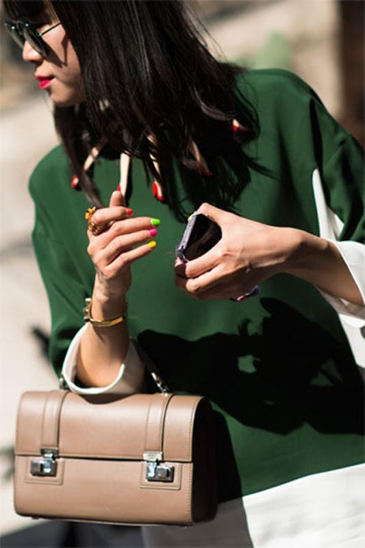 170939600AS032_STREET_STYLE