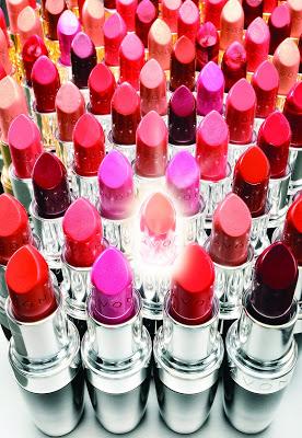 Esos besos que nos vuelven locas.....