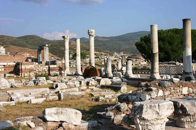 Ruinas de la Basílica de San Juan, en Selcuk, cerca de Efeso. Fuente: Wikipedia