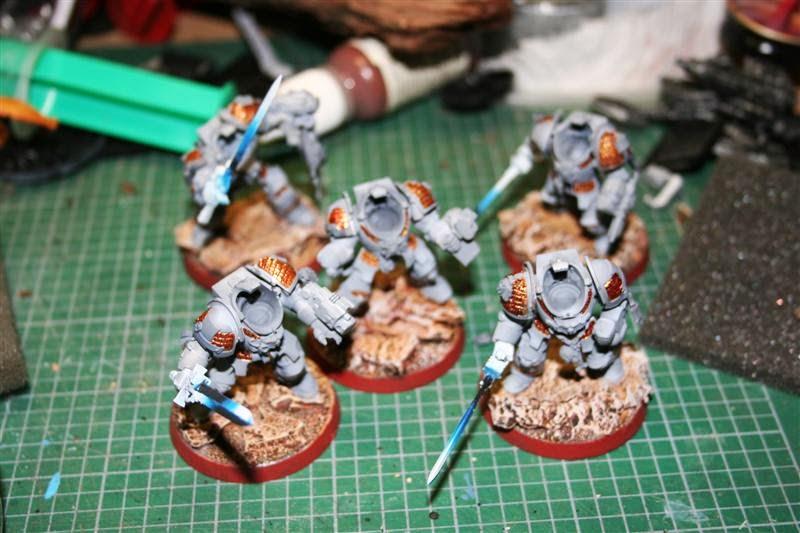 Cómo pintar una escuadra de Paladines de los Caballeros Grises. Segunda parte.