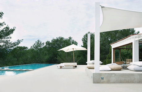 Una casa en Ibiza de estilo escandinavo-balear