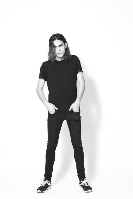 Test by Alexis Negrin