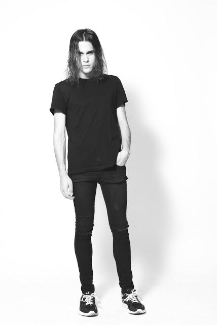 Test by Alexis Negrin