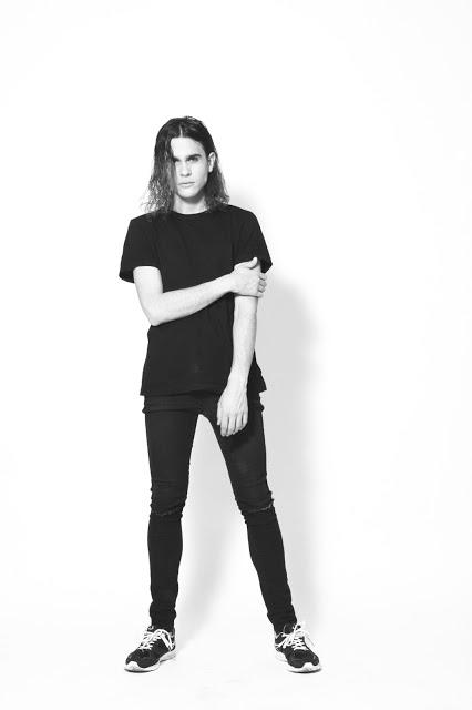 Test by Alexis Negrin