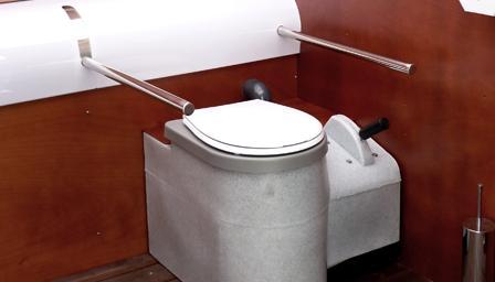 KLYN SPACE baños públicos de pago para eventos con cabinas para personas con movilidad reducida