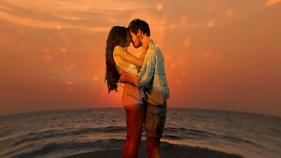 [Vídeo Telúrico] Delafé y Las Flores Azules - Mientras Beso A Mi Chico En La Arena