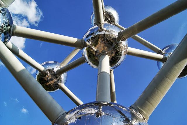 BARRIO EUROPEO, NIEUWSTRAAT Y ATOMIUM