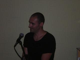 Discos, música y reflexiones os presenta el nuevo videoclip de Cyan “Philippe Petit”