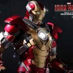 Figura de la Mark XVII de Iron Man 3 de Hot Toys