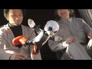 El robot androide Kirobo: del espacio al Toys r´us