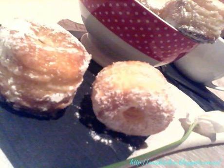 Crocodonuts con miel de acacia - Crocodonuts gogosi de foietaj cu miere