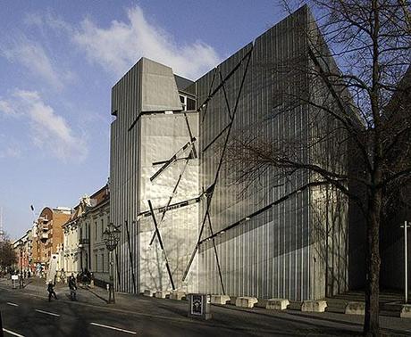 Museo Judío en Berlín, by Daniel Libeskind