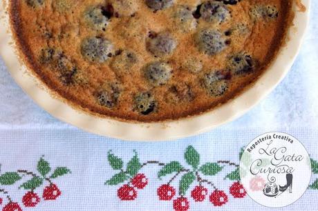 CLAFOUTIS AUX CERISES – CLAFOUTIS DE CEREZAS