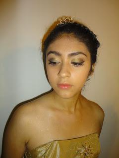 Look quinceañera.