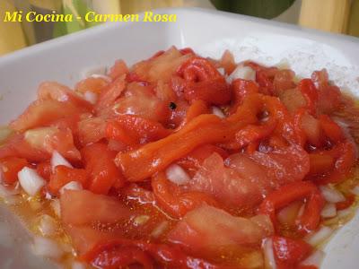 ENSALADILLA MALAGUEÑA DE PIMIENTOS Y TOMATES ASADOS