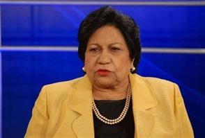 Ligia llama a aumentar personal cubica construcción escuelas.