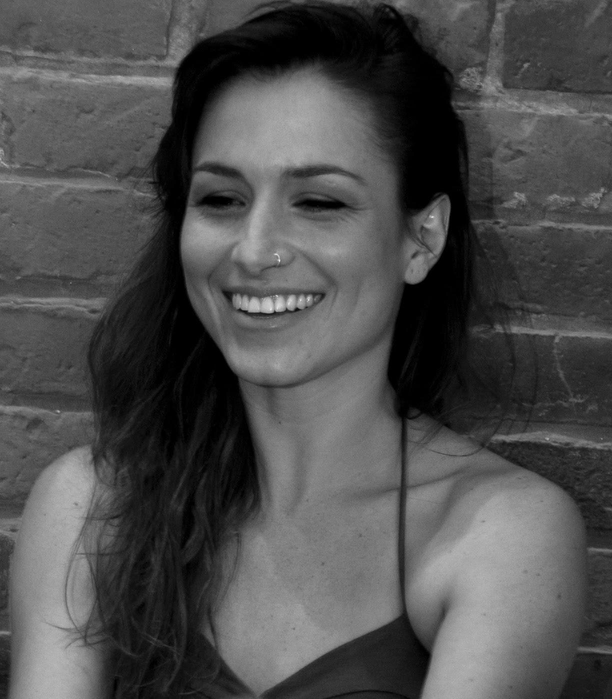 Adriana Celis Invitada Especial a Pasarela de Jovenes Creadores de Colegiatura