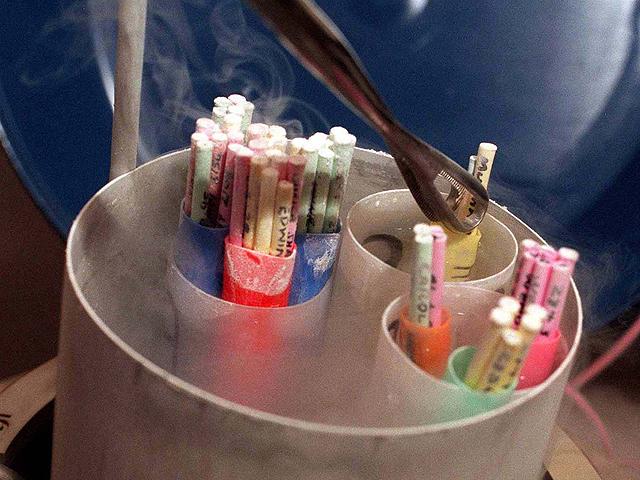 HASTA CUÁNDO SON UTILIZABLES LOS EMBRIONES CONGELADOS?