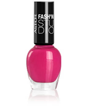 Uñas y labios jugosos y sexys