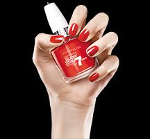 Uñas y labios jugosos y sexys