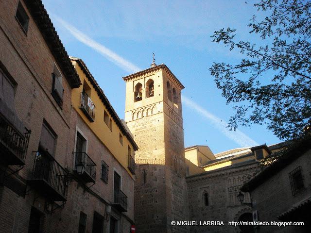 Iglesias, monasterios: la ciudad