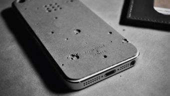 Luna Concrete :: skin de cemento para iPhone 5