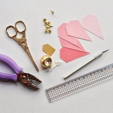 Tutorial e imprimible: mini abanicos de papel Tutorial e imprimible: mini abanicos de papel