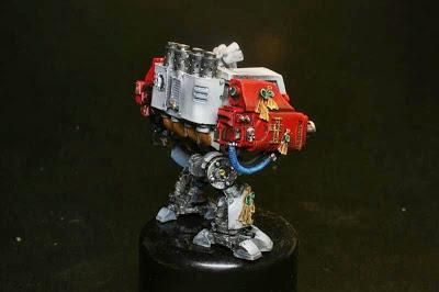 Vista derecha del Dreadnought de los Caballeros Grises