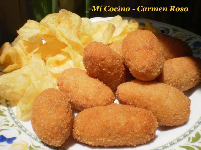 CROQUETAS DE PUERROS Y JAMON CON CALDO DEL PUCHERO