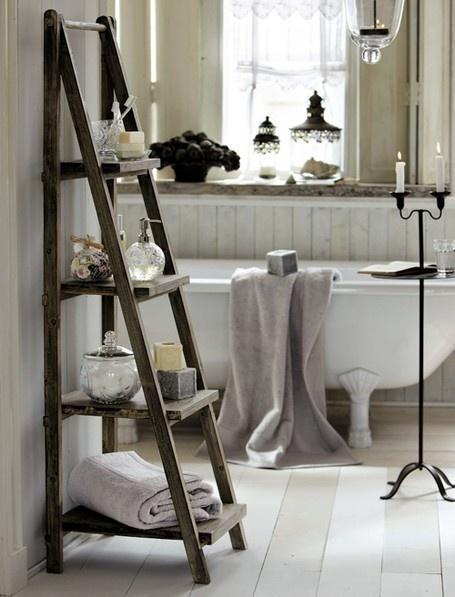 10 BAÑOS CON ENCANTO
