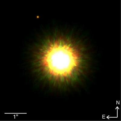 Primera imagen de un planeta en torno a una estrella como el Sol