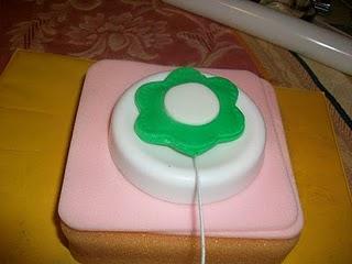 Decoraciones para baby shower en pasta de goma