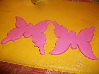 Decoraciones para baby shower en pasta de goma