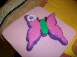 Decoraciones para baby shower en pasta de goma