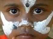 Nueva caledonia: danzas tribales pins