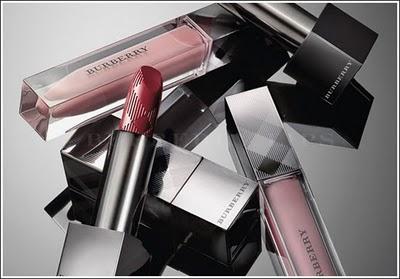 COLECCIÓN DE MAQUILLAJE DE BURBERRY.