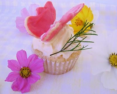 BUTTERFLY CUPCAKE