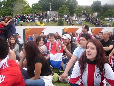 Asi se vivió el partido Paraguay Italia en París