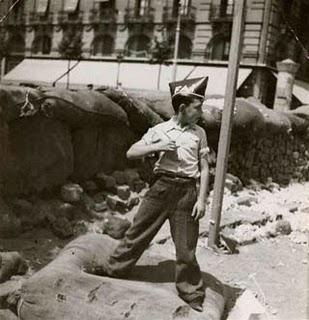 This is the war! (¡Esto es la guerra!), exposición de Robert Capa en el Circulo de Bellas Artes.