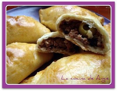 EMPANADAS CHILENAS