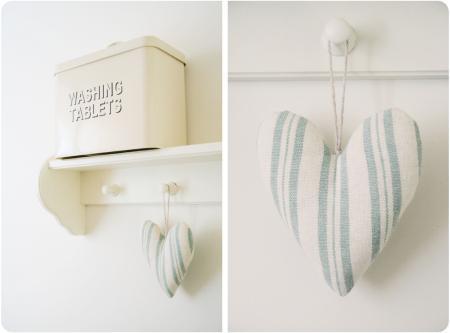 Quedamos en... la lavandería quedamos en lavandería decoración lavandería laundry room decoración habitaciones hobbies auxiliares lavandería nórdico decoración en blanco romántica campestre decoración diseño de interiores blog decoración nórdica accesorios decoración hogar lavandería accesorios deco cestas cajas perchas