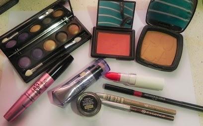 De libro: El nombre de la rosa