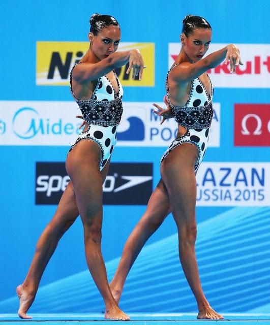 Diseño de los bañadores del equipo español de natación sincronizada en BCN 2013