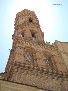 Iglesia de San Cristobal, Muel, Polidas chamineras