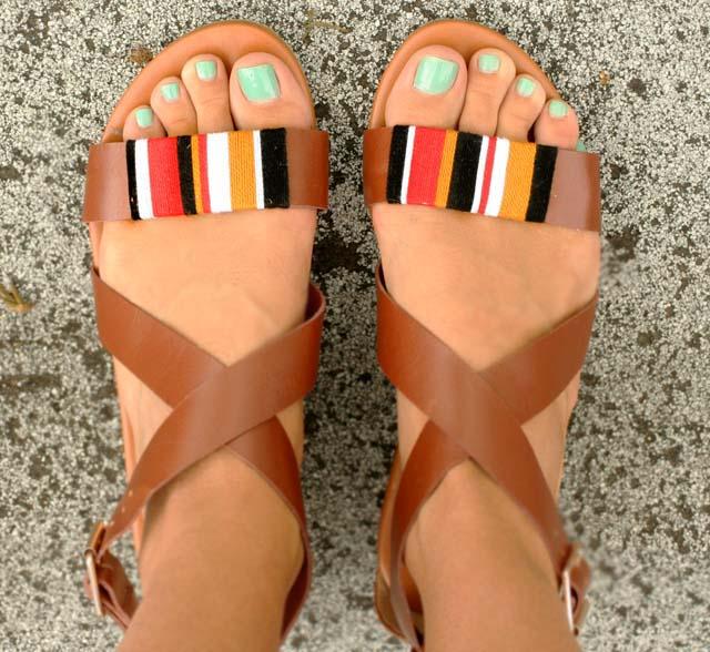 Un DIY para unas sandalias y todo lo que se te ocurra!