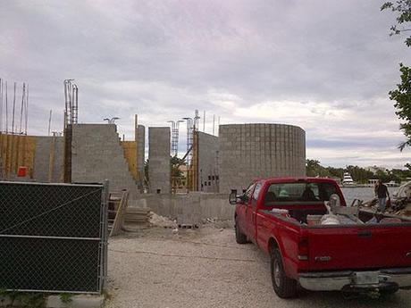 A-cero Projects A-cero presenta imágenes de obra de la vivienda uinifamiliar en la Costa Este de EEUU