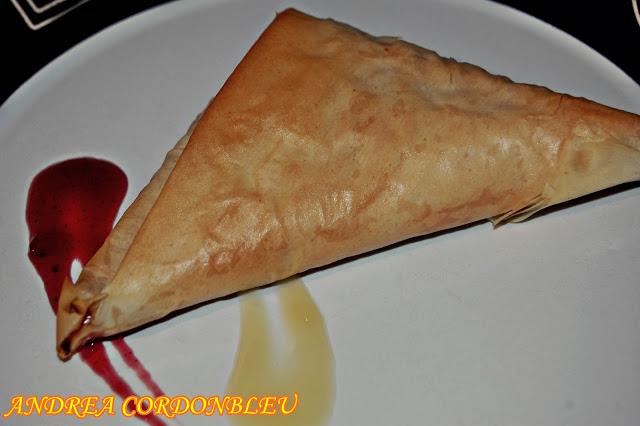 TRIANGULO DE RUIBARBO Y CEREZA