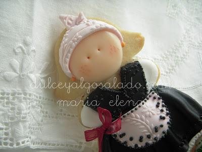 Galleta decorada..Traje de .Llanisca!!